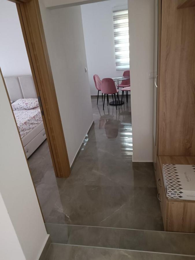 Luna Apartment Kotor Buitenkant foto