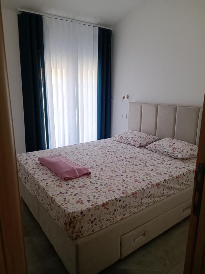 Luna Apartment Kotor Buitenkant foto